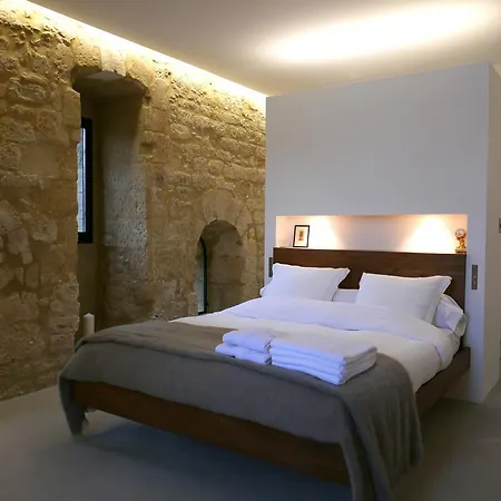 Tour Sarrazine De 4*