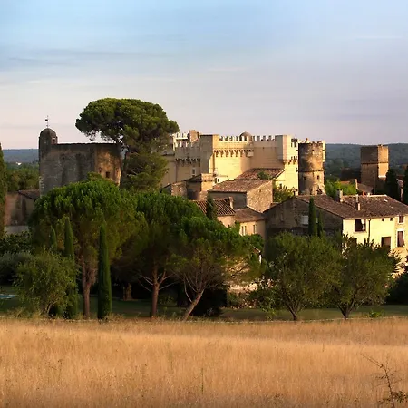 Tour Sarrazine De Bed and breakfast 4*