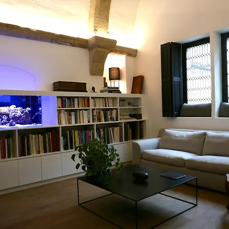 Tour Sarrazine De Bed and breakfast 4*